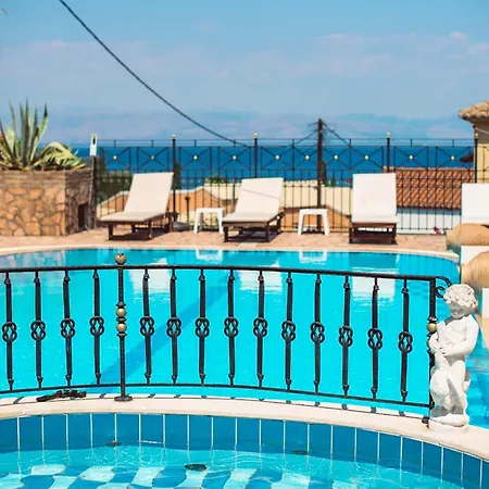 Avra Sea View Paradise Pool 3* Moraitika