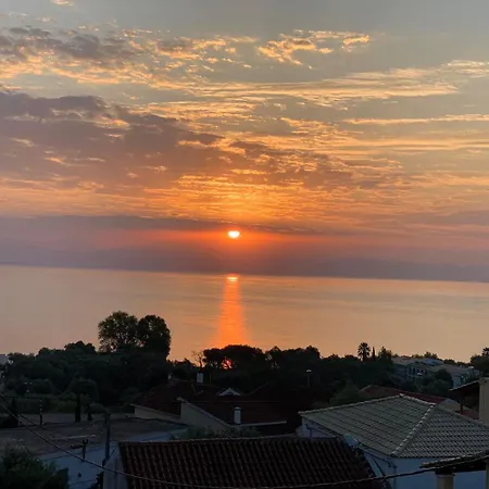 Avra Sea View Paradise Pool 3* Moraitika