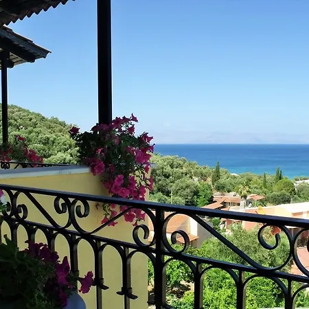 Aparthotel Avra Sea View Paradise Pool