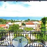 Avra Sea View Paradise Pool Apartmanhotel
