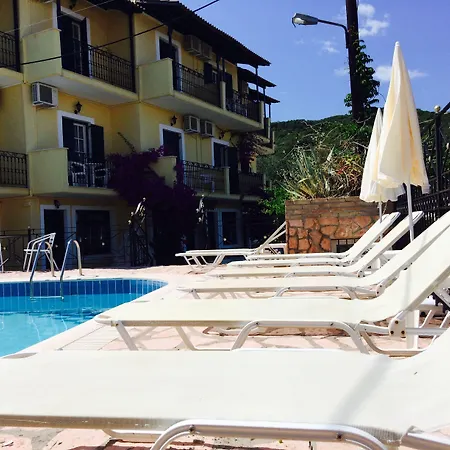 Avra Sea View Paradise Pool Lägenhetshotell 3*