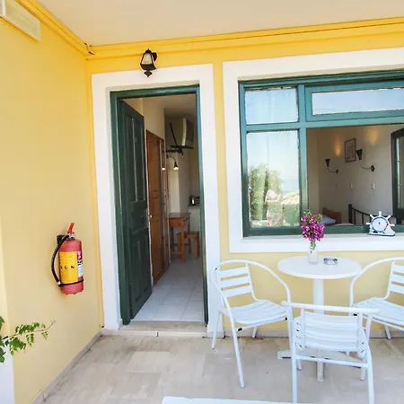 Avra Sea View Paradise Pool 3* Moraitika